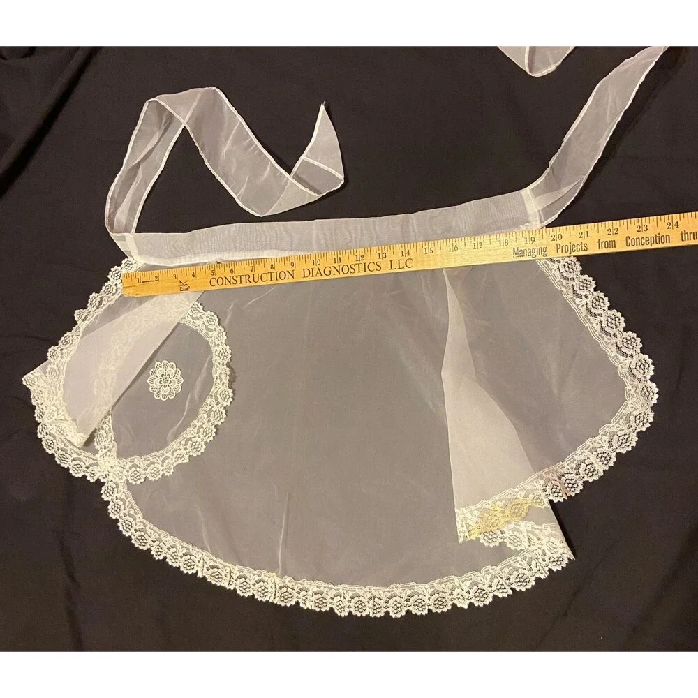 #5735 Womens Sheer Bride VTG White Lace Half Hostess Apron.